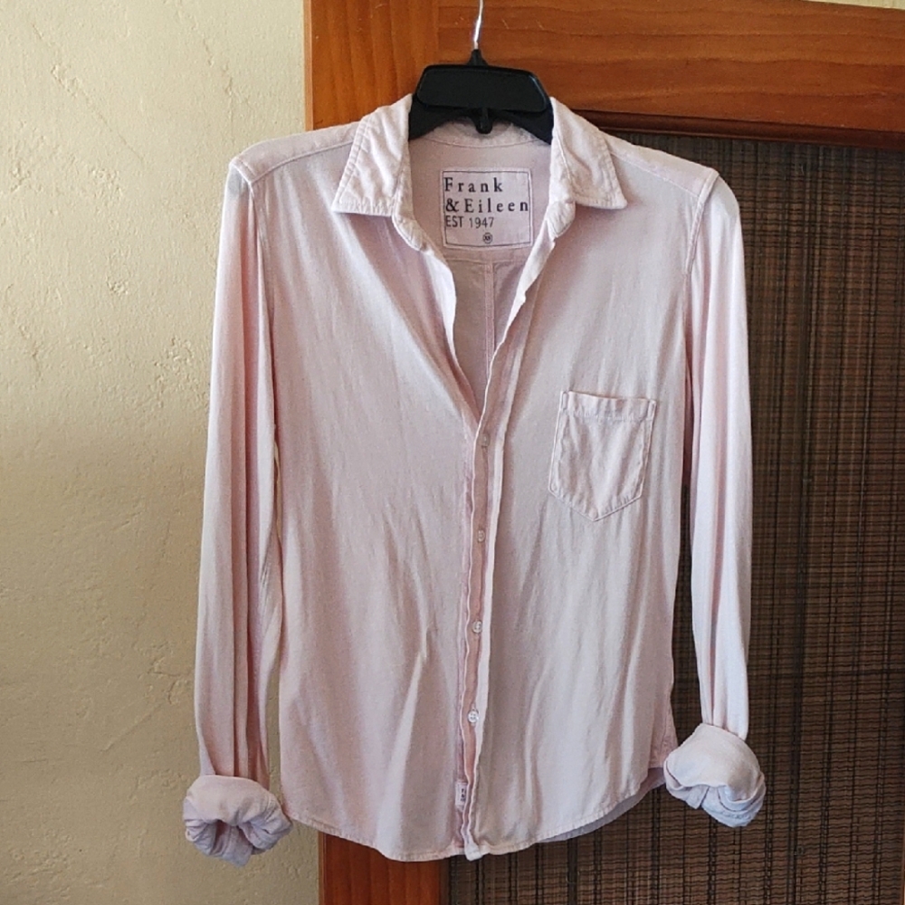 Frank & Eileen XS Barry Tee Lab Pink Button-Up Shirt
